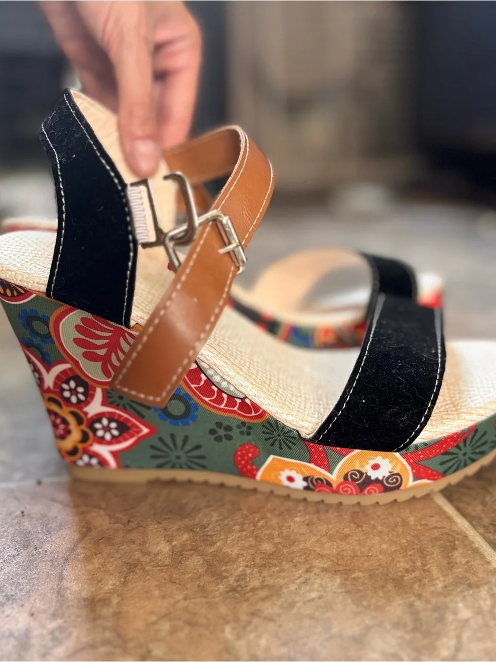 N/A comfortable women
